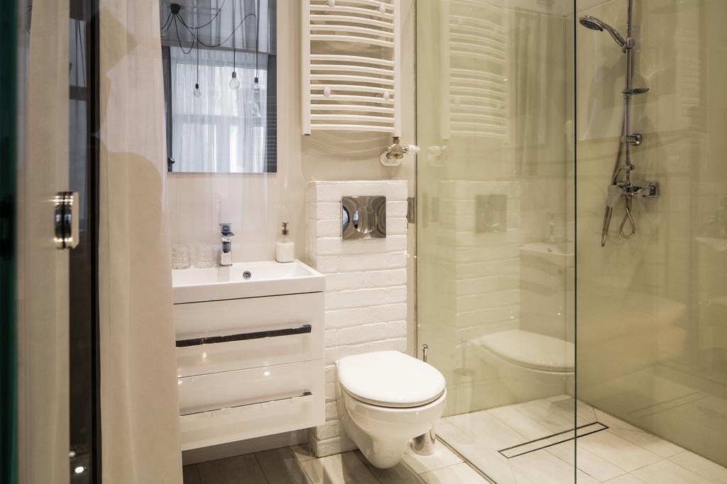 Imagine Apartment *